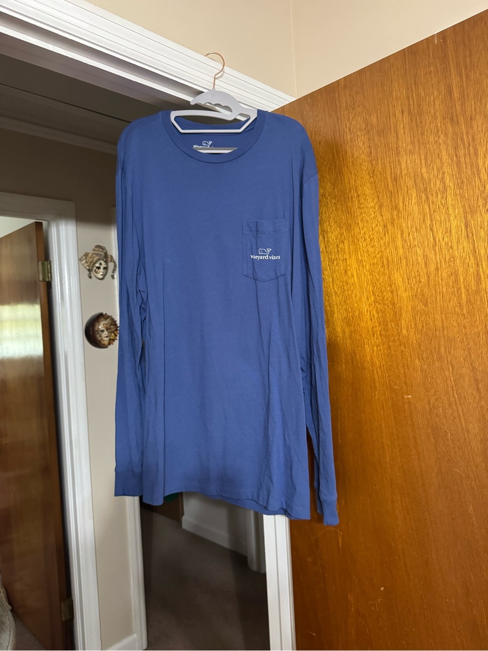 Vineyard Vines Men’s Long-Sleeve Pocket Tee in Blue